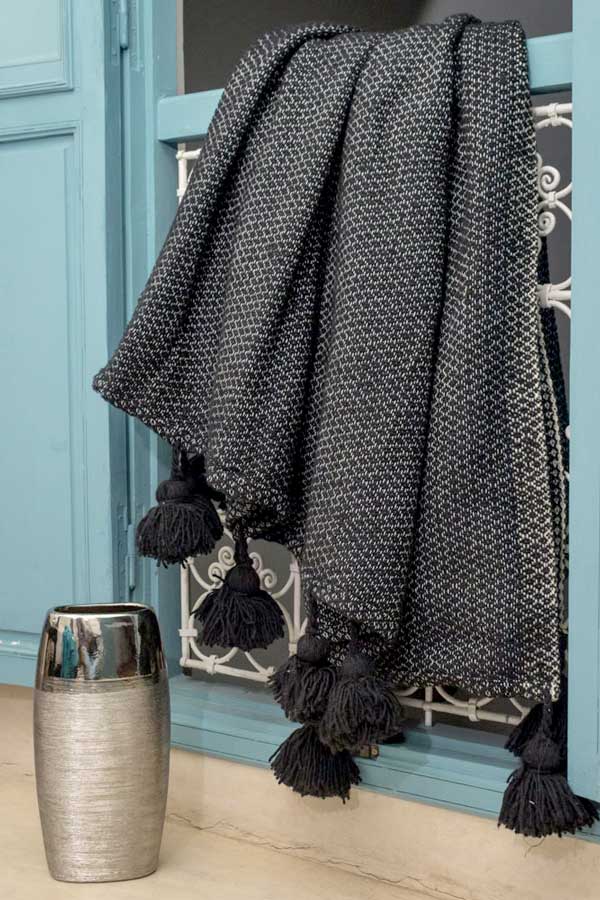 Couverture Losange à Pompons en laine