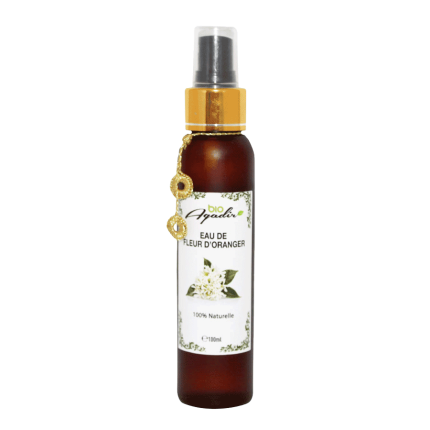 L'eau florale de fleur d'oranger, pour la peau et les cheveux