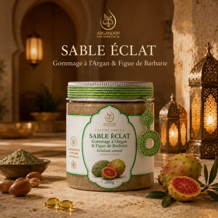 Gommage Sable Éclat ArganDrip — ambiance spa marocain chaude avec figue de barbarie